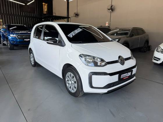 VOLKSWAGEN UP 1.0 MPI TOTAL FLEX 4P MANUAL VOLKSWAGEN UP 1.0 MPI TOTAL FLEX 4P MANUAL